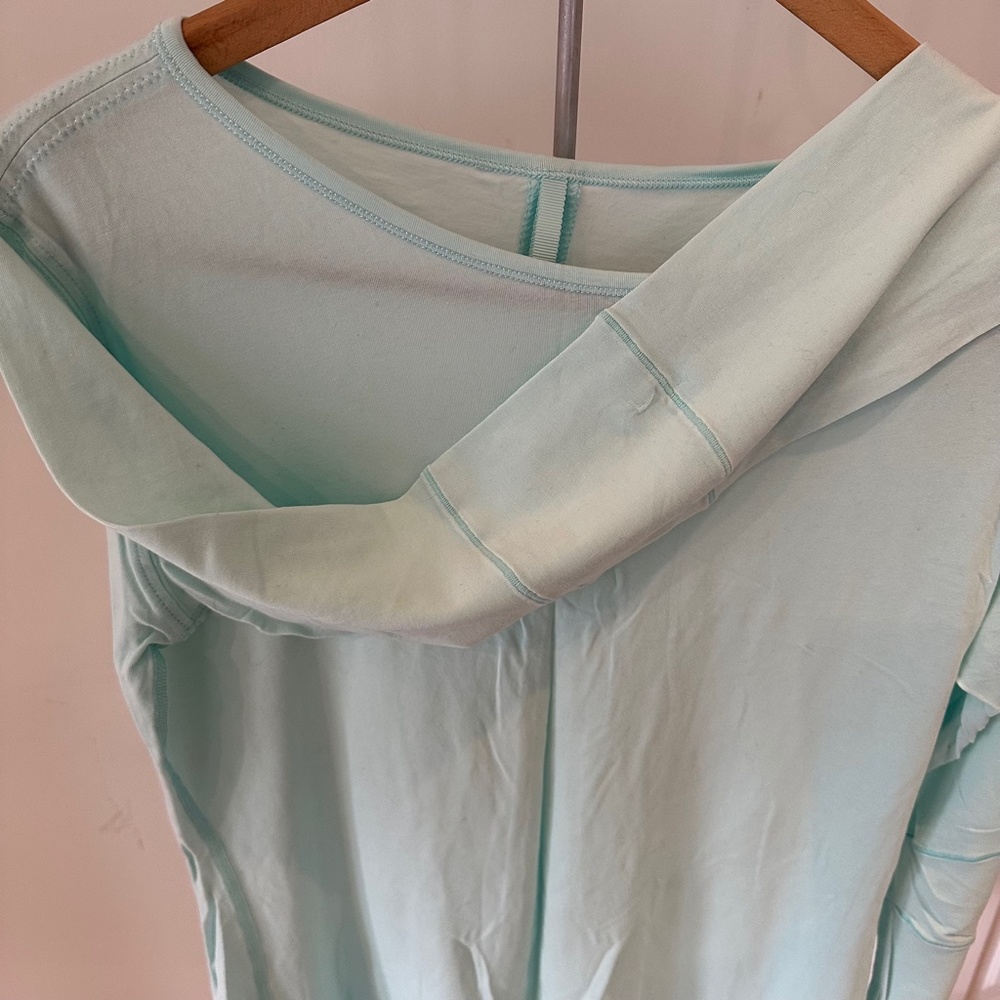 Lululemon Long Sleeve Shirt - SZ 12